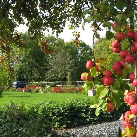 Manoir Du Petit Saint Pierre Guest house *