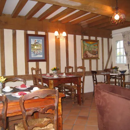 Manoir Du Petit Saint Pierre Guest house